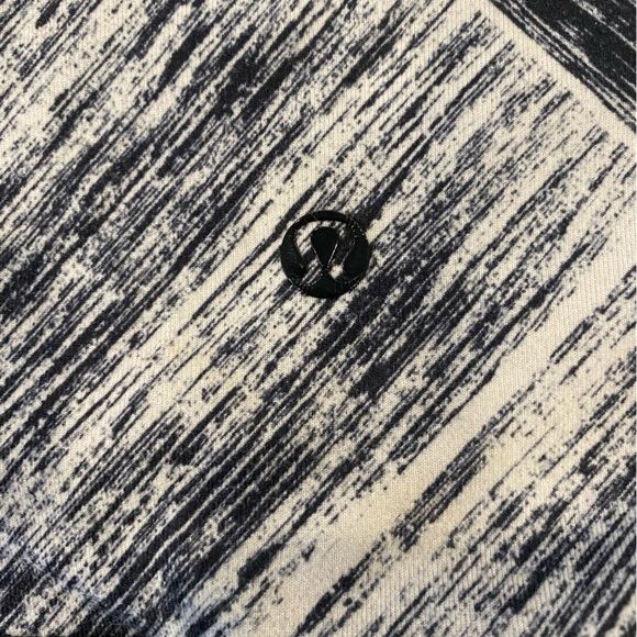 Lululemon High Times Leggings High-Waist Full Length Graphic Print Black White 4 - Picture 5 of 5